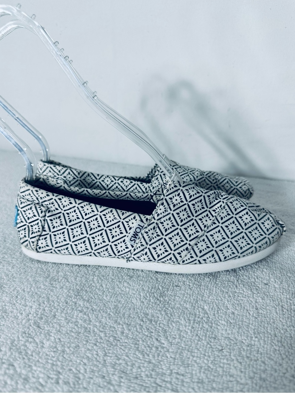 Toms Alpargata Classic Slip On Flats Black White Geometric Tile Canvas Shoes W6